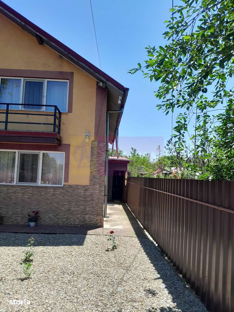 Movilita - vanzare casa 5 cam p+1 - Imagine principală: 4/20