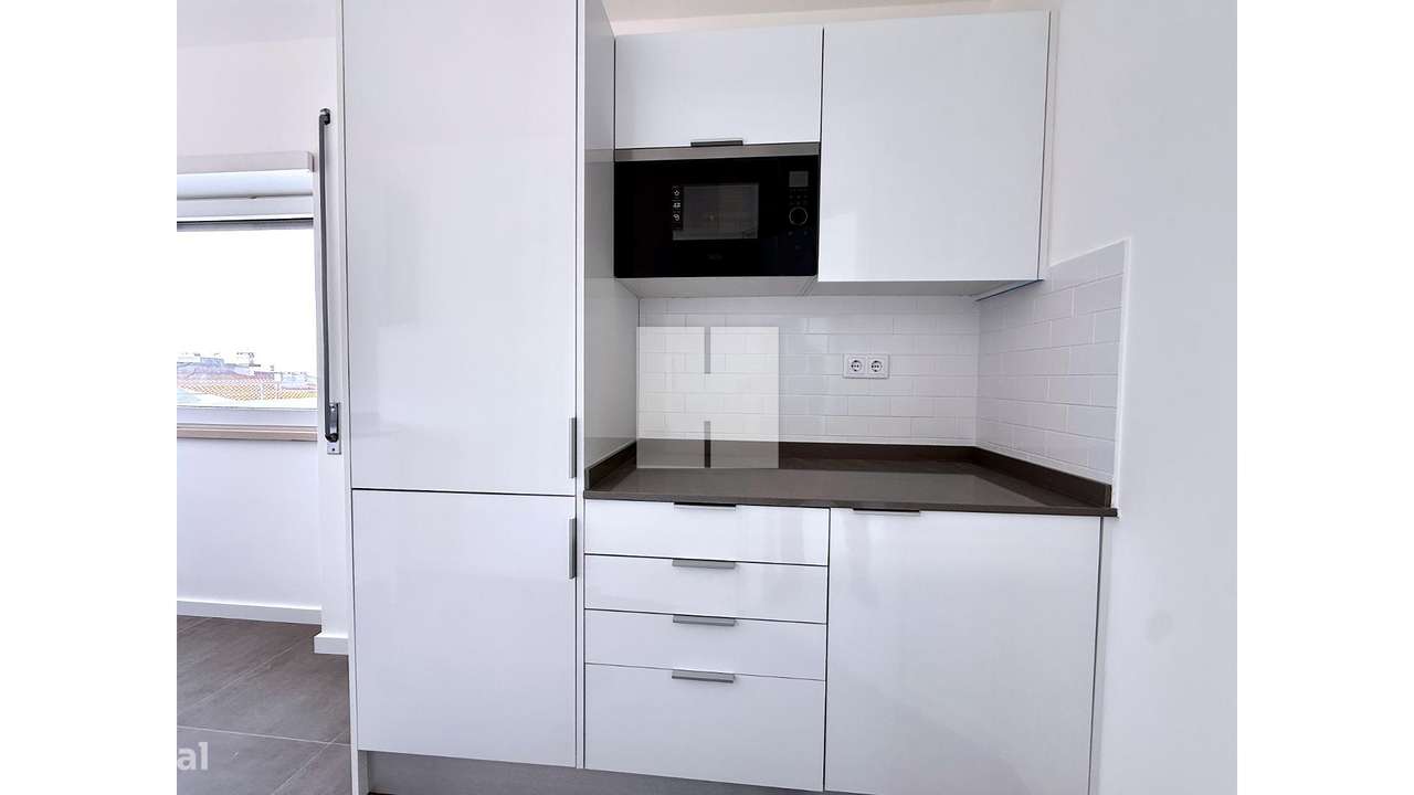 T0 NOVO c/ Terraço no Bairro Novo-14