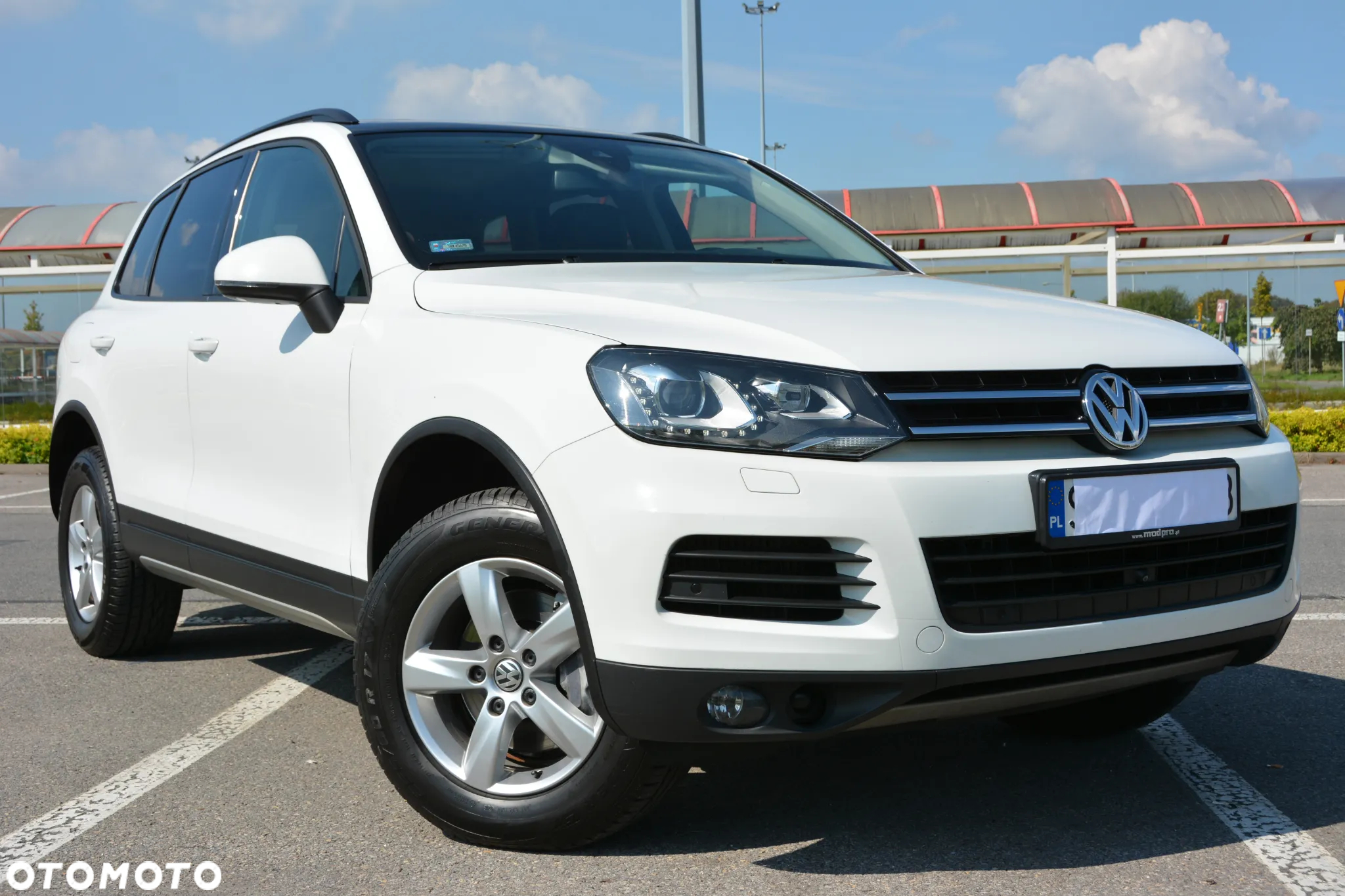 Volkswagen Touareg 3.0 V6 TDI BMT Perfectline R-Style - 37