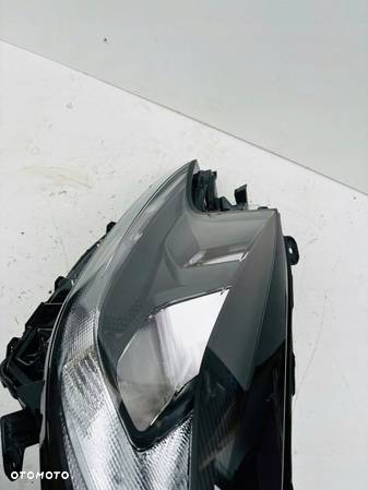 LAMPA PRAWA REFLEKTOR PRAWY TOYOTA AYGO X ZWYKŁA  LED DZIENNY IDEAŁ EUROPA - 13