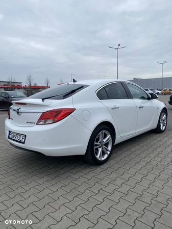 Opel Insignia 2.0 CDTI - 8