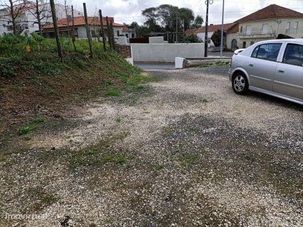 Terreno com Varias casas Cela Nova Alcobaça-Leiria-5