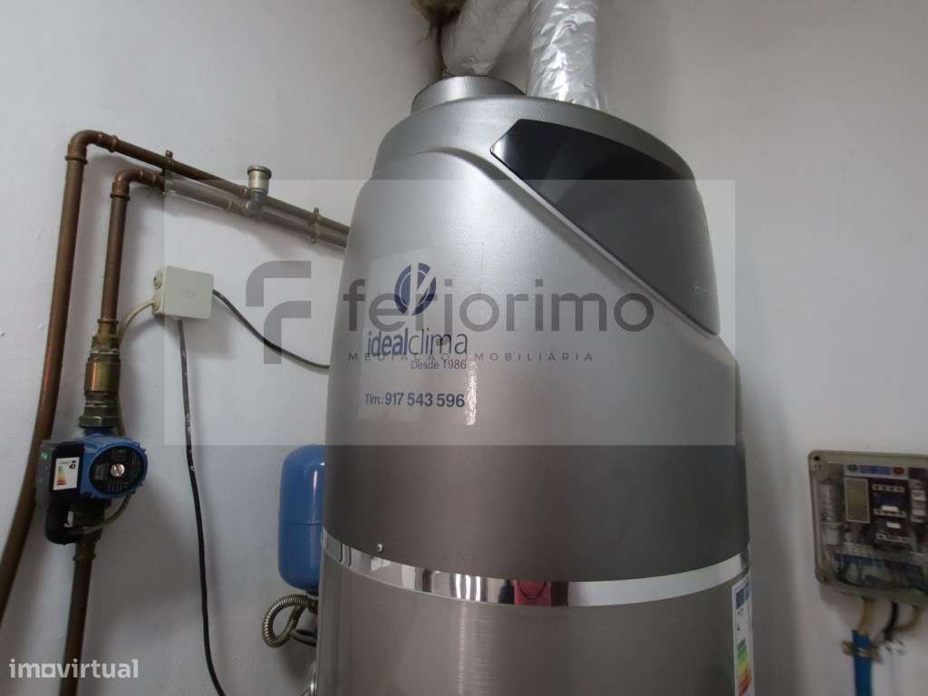 Espetacular Moradia Isolada T4-54