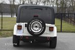 Jeep Wrangler 2.5 Sport - 32