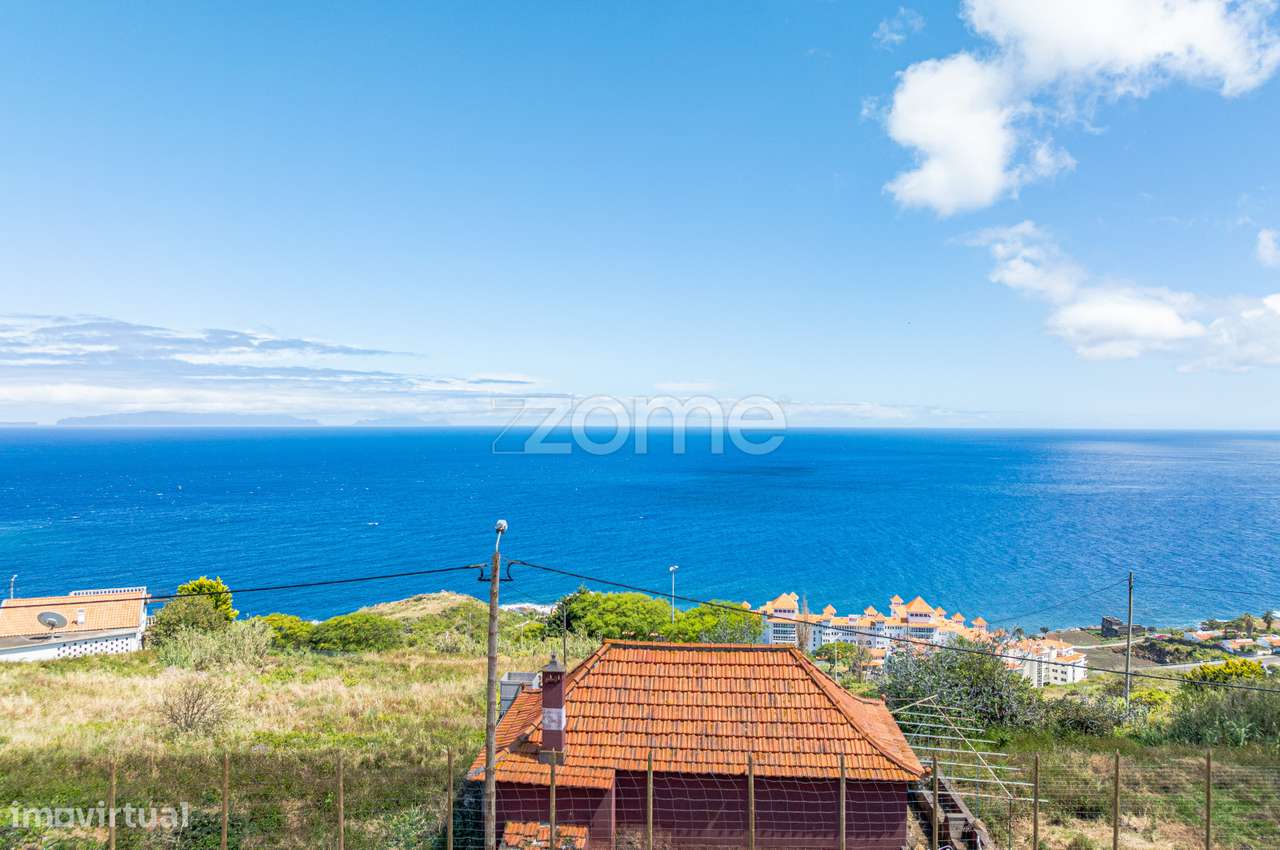 Moradia TérreaT1 para recuperar com terreno no Caniço, Santa Cruz - Grande imagem: 2/36