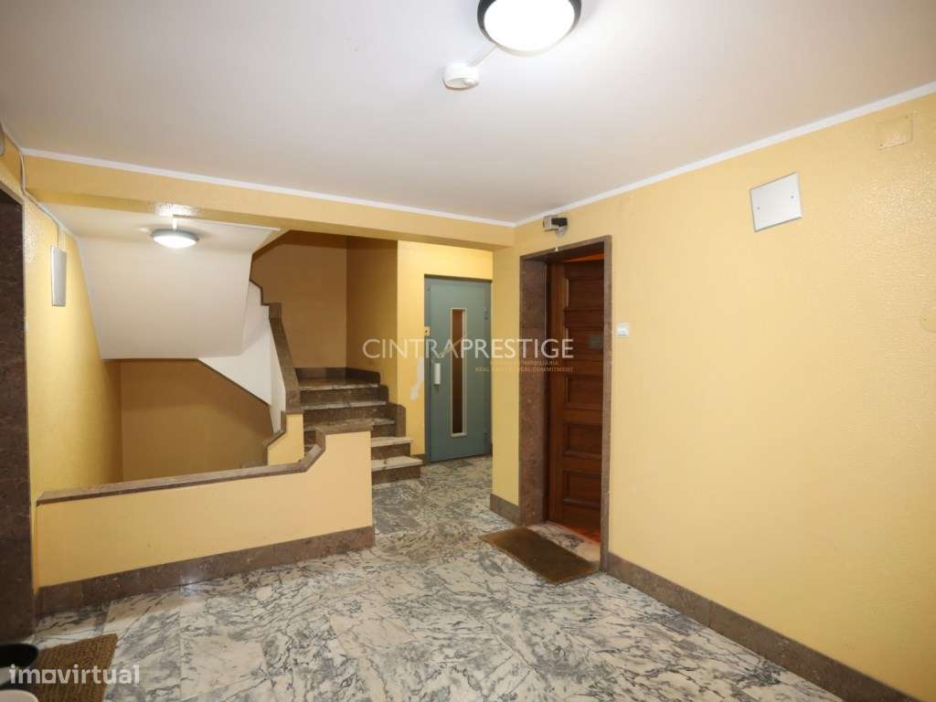 Sintra Estefânia . Escritório com 2 salas ,no Coração da Vila de Si...-4