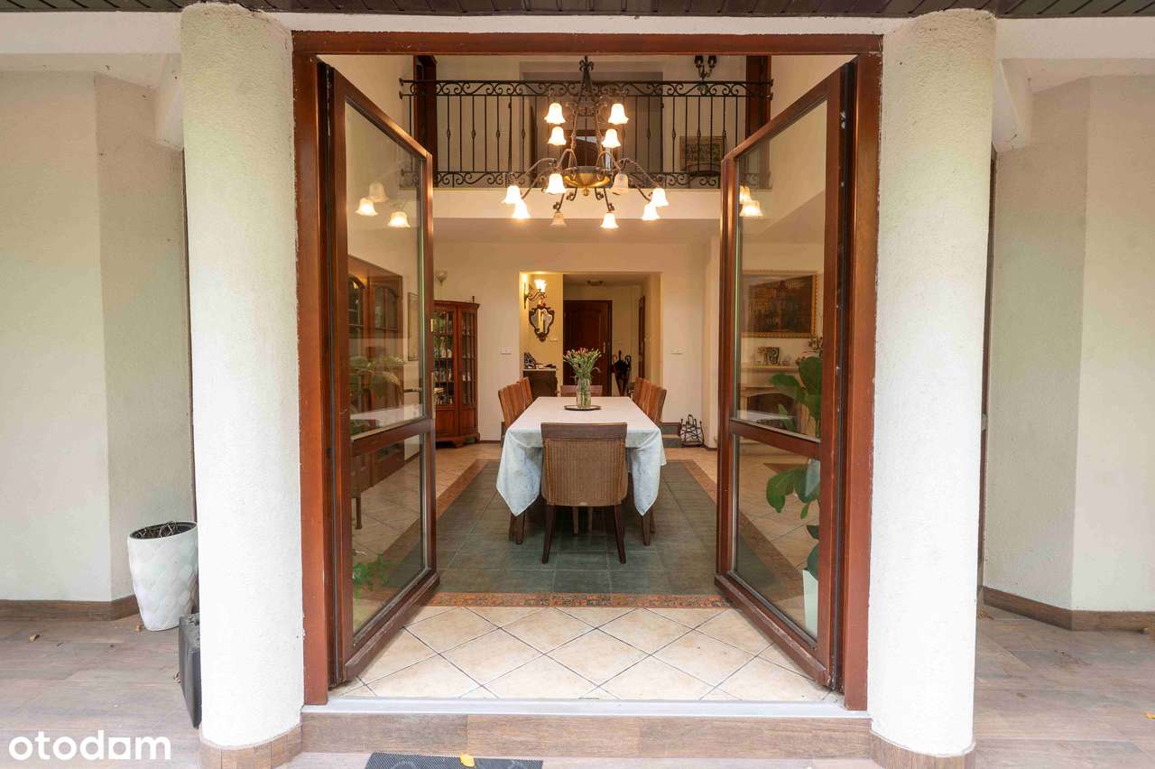 Dom przy wejściu do Lasu Kabackiego-3