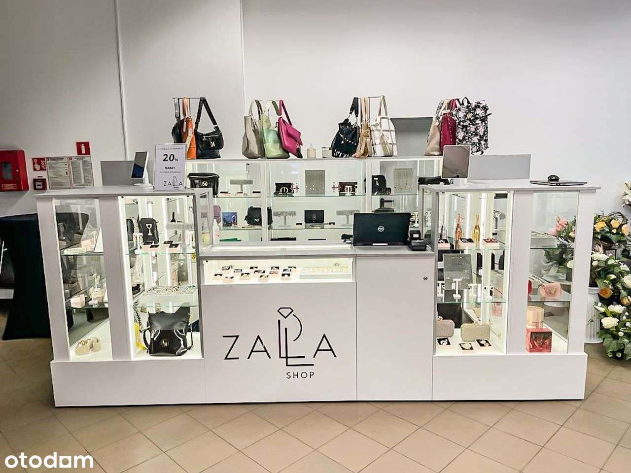 Do wynajęcia stoisko handlowe (wyspa) w Centrum! - Pełny obrazek: 5/6