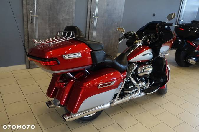 Harley-Davidson Touring Road Glide - 3