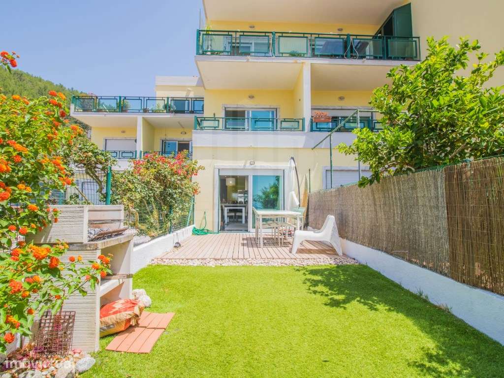 Apartamento T2 Duplex em Sesimbra com Piscina e vista Mar-7