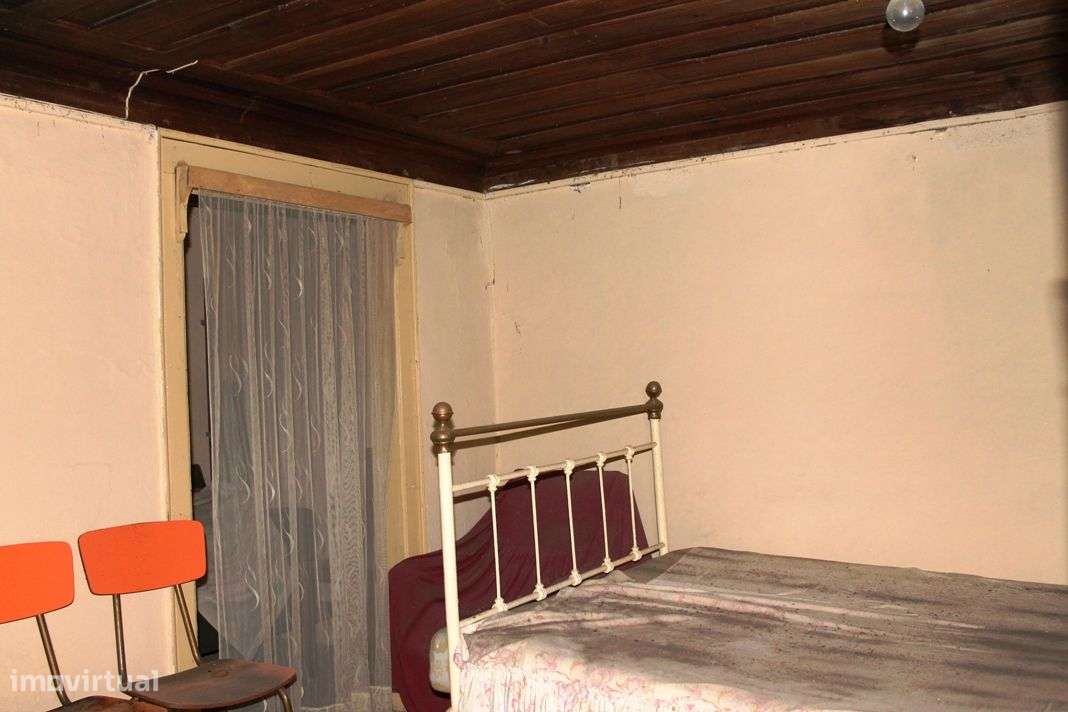 Moradia com Terrenos - Quintinha - Grande imagem: 2/20