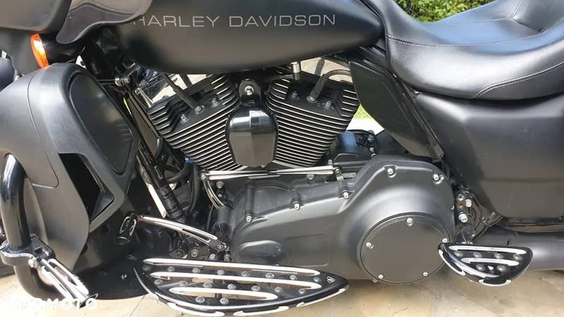 Harley-Davidson FLHXS Special - 8