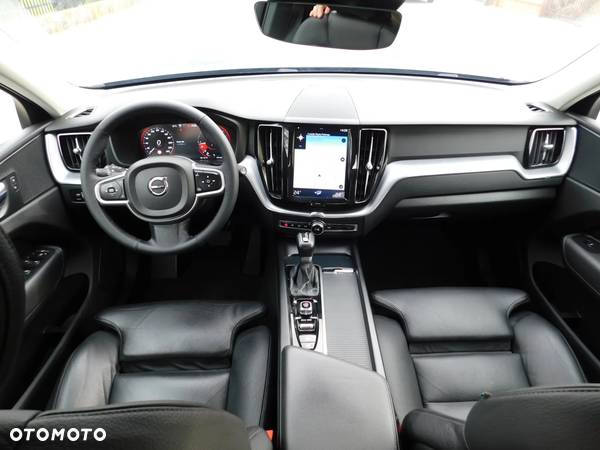 Volvo XC 60 D4 Geartronic Momentum Pro - 5