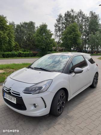 Citroën DS3 1.6 THP SportChic - 3