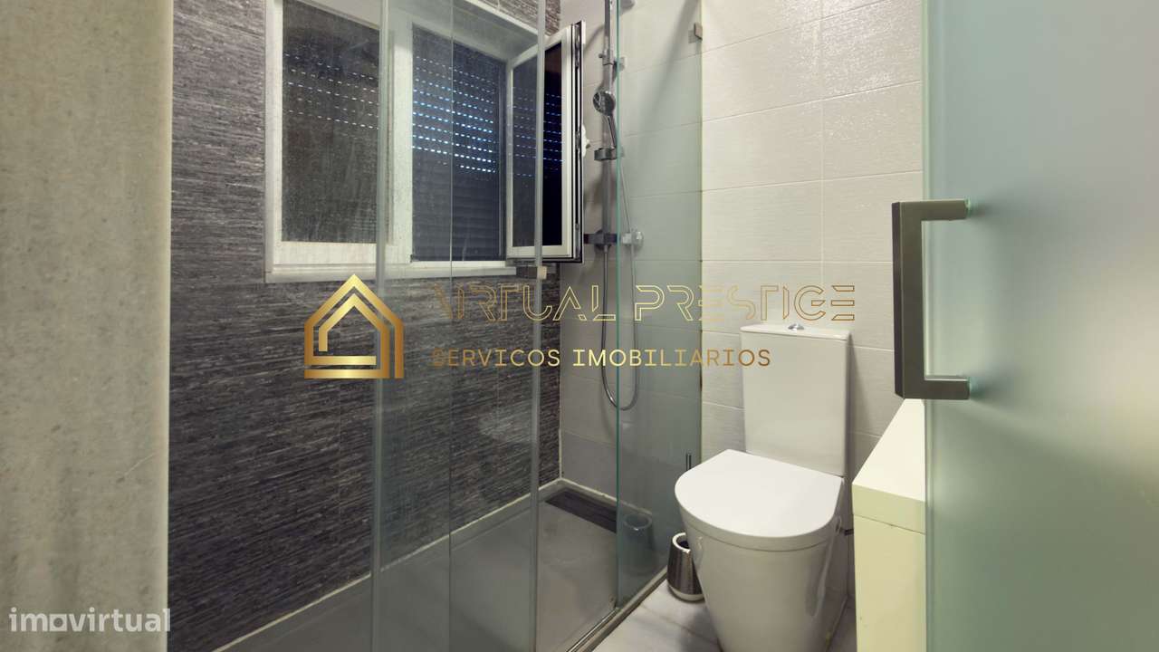 Moradia T4 Remodelada com Piscina em Belverde-28