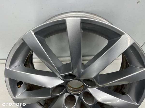 Felga Skoda Scala Kamiq 6jx16 H2 ET38 5x100 pojedyncza sztuka 16 cali 657601025 Ronal 4360 - 5