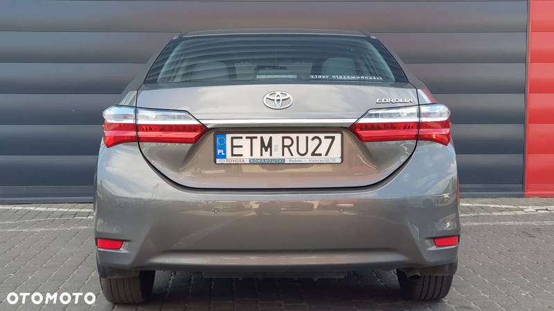 Toyota Corolla 1.6 Premium - 5