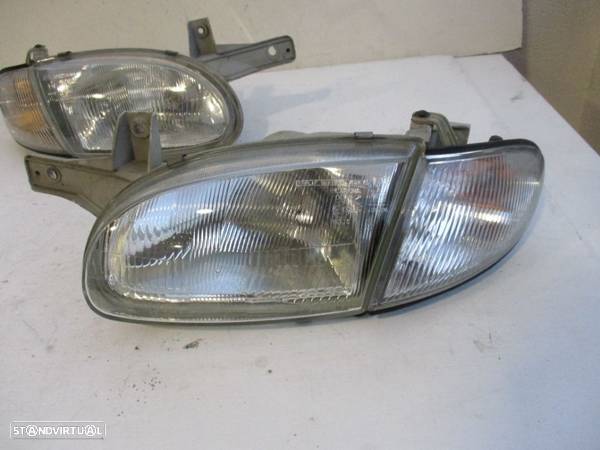 Farol Optica Hyundai Accent 98 Direito - 3