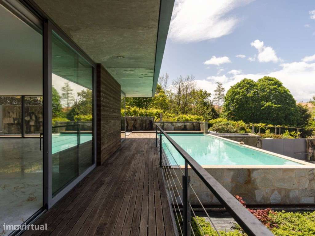 Moradia T3 com piscina, jardim e vista mar em Carreço, Afife - Grande imagem: 3/25