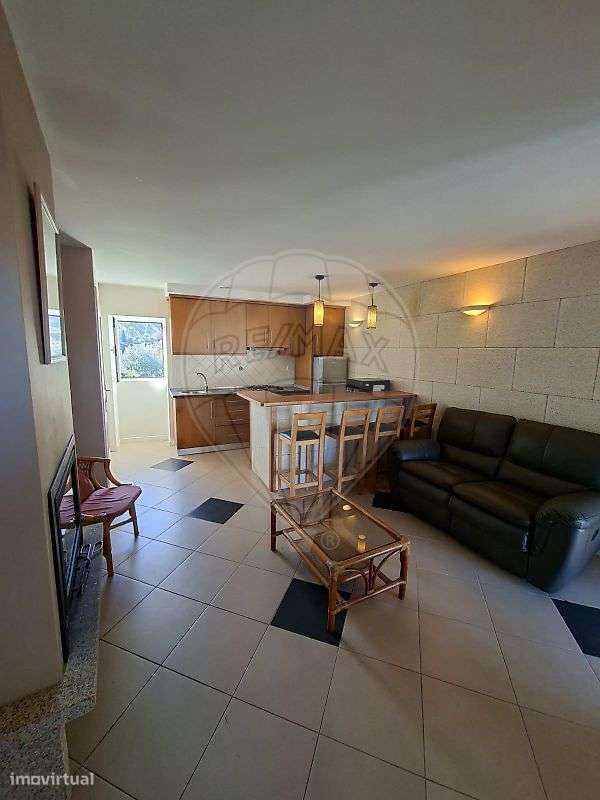 Moradia T2 para venda - Grande imagem: 2/14