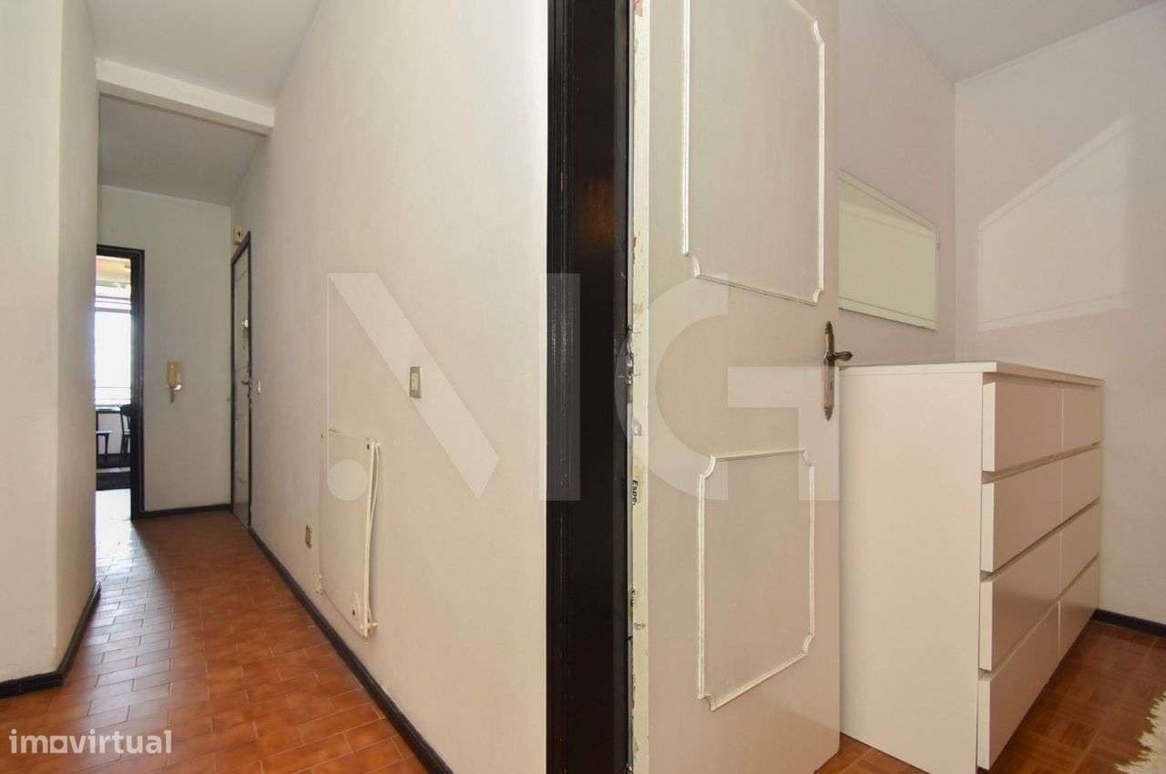 Apartamento T2 em Campanhã Totalmente Mobilado e Equipado-20