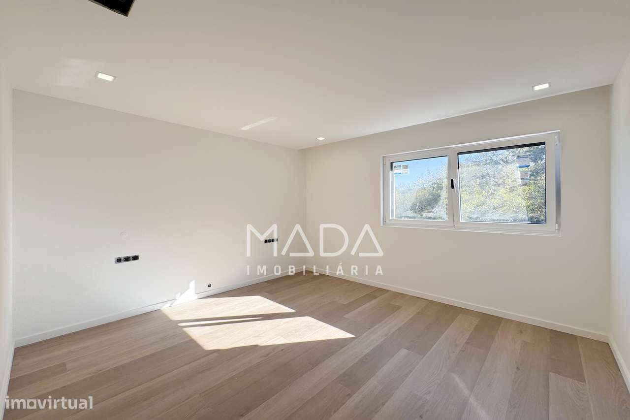 Moradia, 204 m², Lanhoso-17
