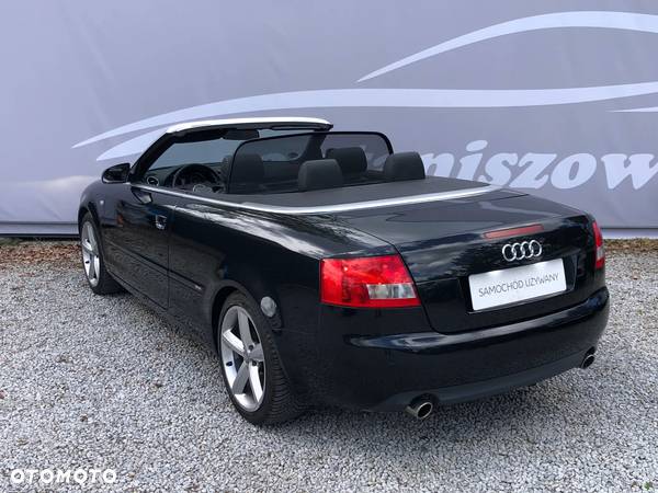 Audi A4 Cabriolet 2.4 - 15