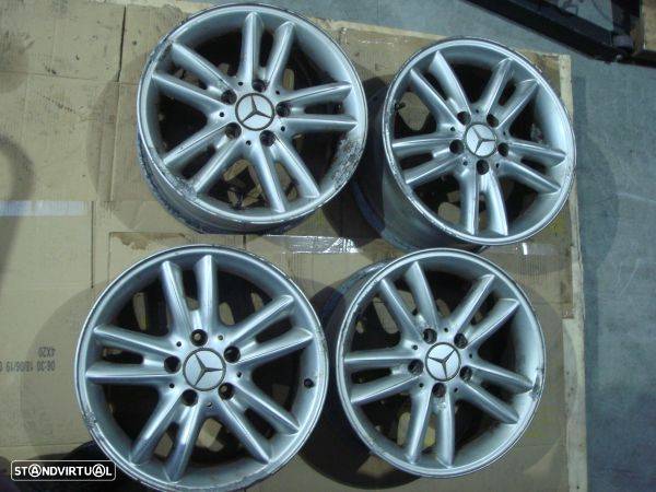 Jantes Especiais Mercedes-Benz C-Class T-Model (S203) - 1