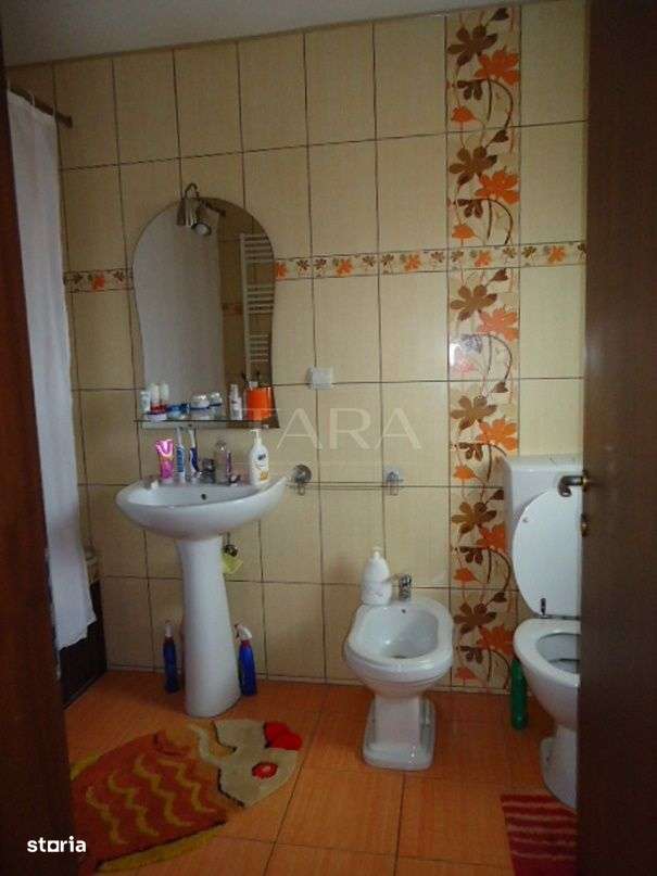 Apartament cu 3 camere de vânzare, zona Muzeul Apei.-7