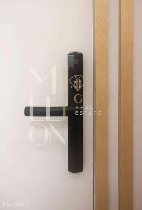 Espaço comercial moderno no coração do Porto - Grande imagem: 3/9