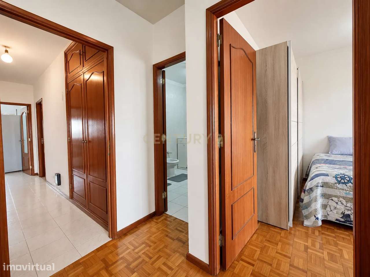 APARTAMENTO T2 | VARANDA | LUGAR DE GARAGEM | ARRUMOS | ELEVADOR | GON-10