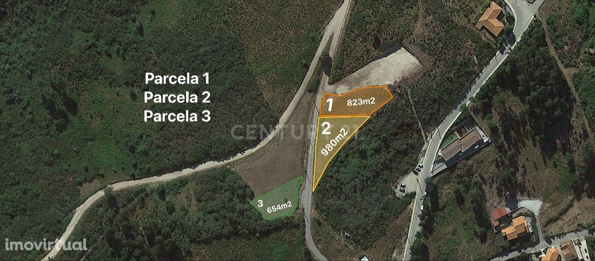 Parcela de terreno com viabilidade de construção com 823m2