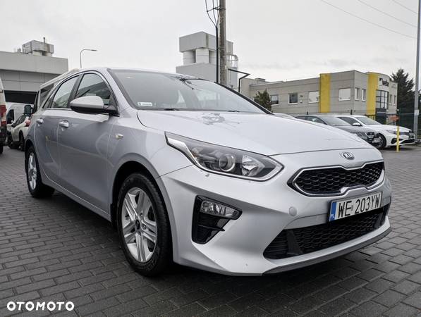 Kia Ceed - 4