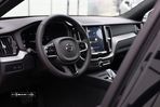 Volvo XC 60 2.0 T6 PHEV Black Edition AWD - 12