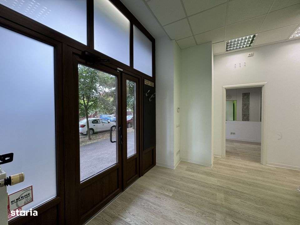 Spatiu Comercial cu vitrina- Zona Modern, Comision 0 - Imagine principală: 3/19