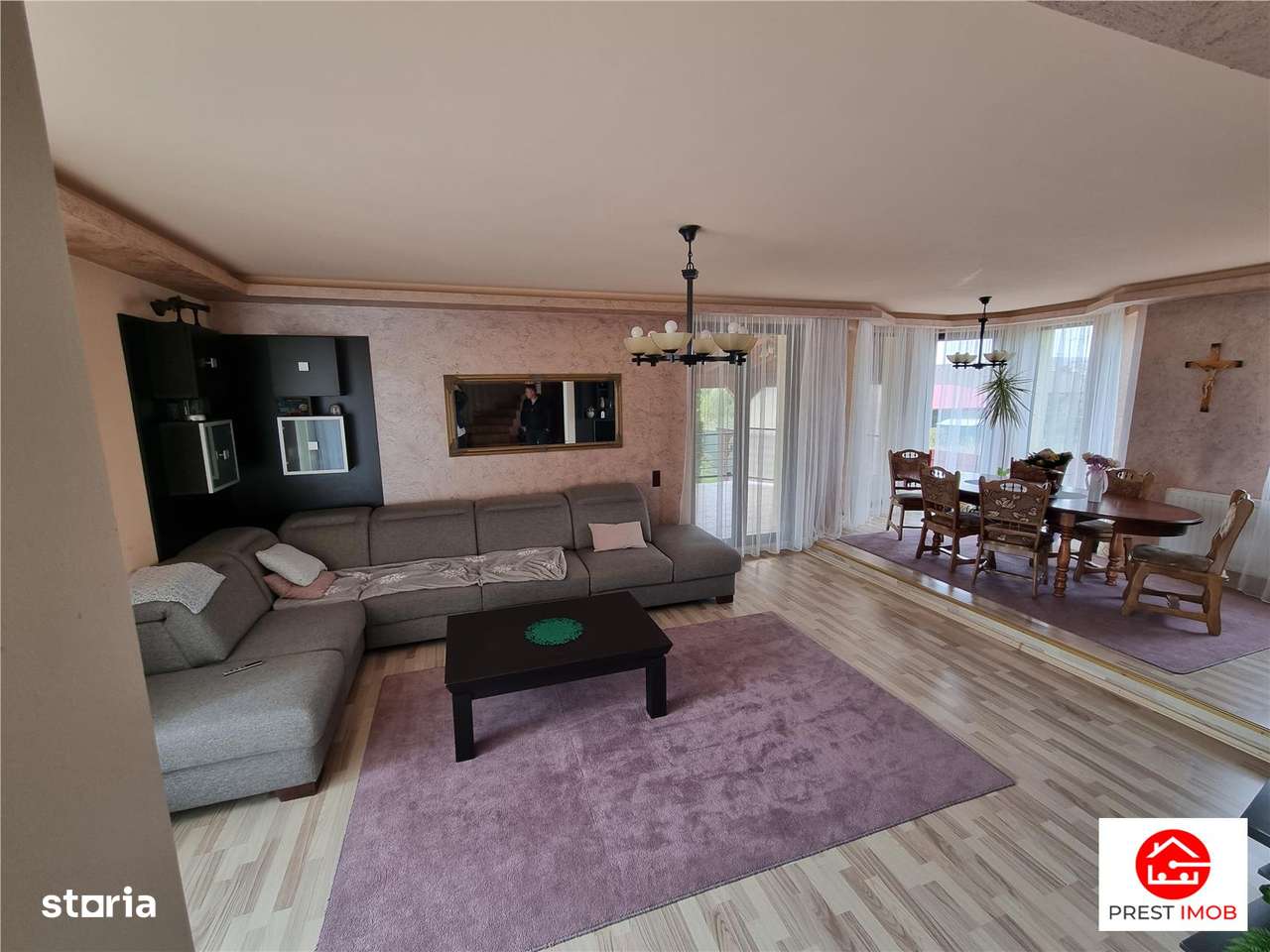 De vanzare casa individuala cu garaj, la cheie, 6 cam, 3 bai, cu 2311 - Imagine principală: 2/20