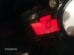 Yamaha R6 - 6