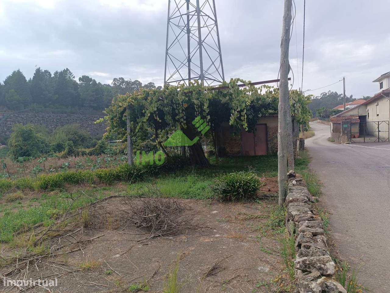 Terreno p/ construção nas Caldas de São Jorge (2200 m2)-8