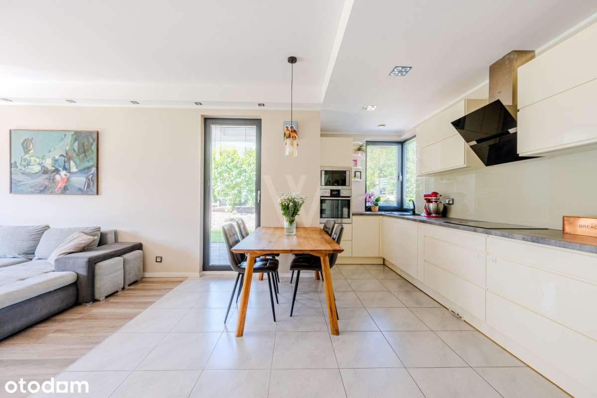 Nowoczesny bliźniak z pięknym ogrodem-4