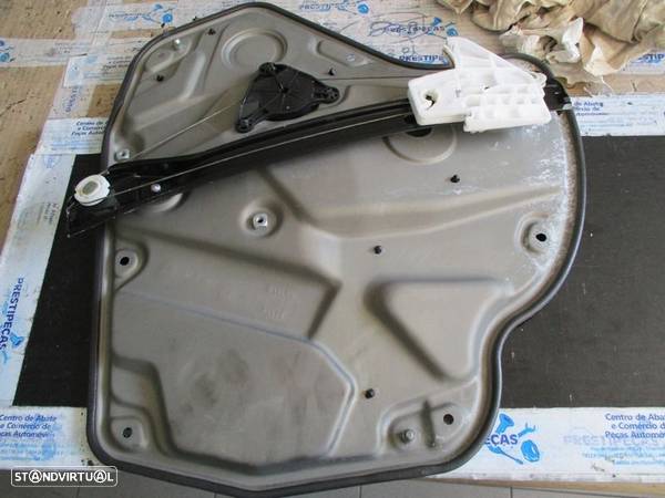 Elevador Sem Motor 1Z0839656F SKODA OCTAVIA 2010 5P TD - 2