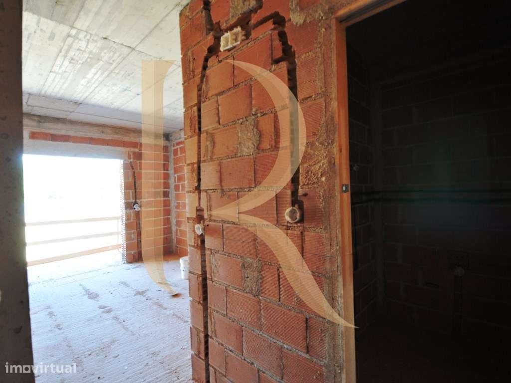 Apartamento T3 novo com garagem e arrecadação em Vale de Milhaços -... - Grande imagem: 5/14