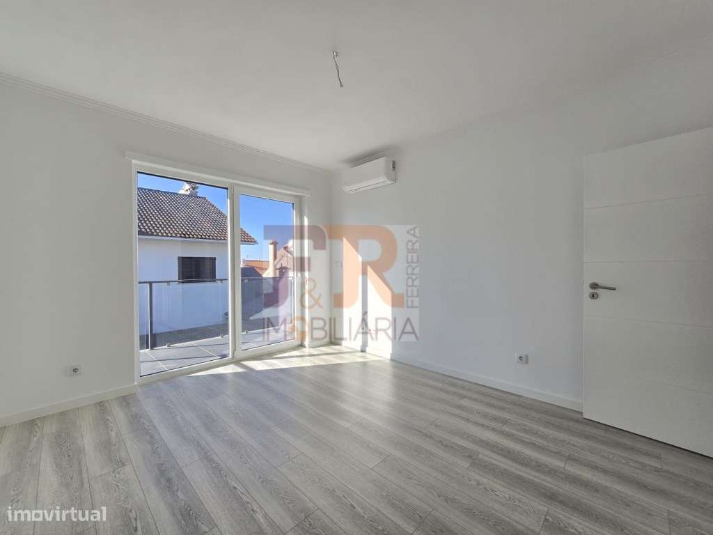 Moradia Duplex T3 Pronta Habitar, Lagoa da Albufeira, Sesimbra-24