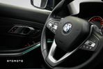 BMW Seria 3 - 12