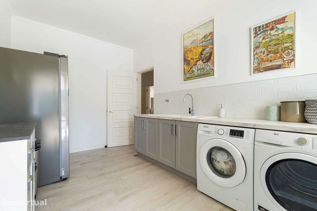 Moradia de luxo com piscina, anexo, campo de ténis  e jardim-20