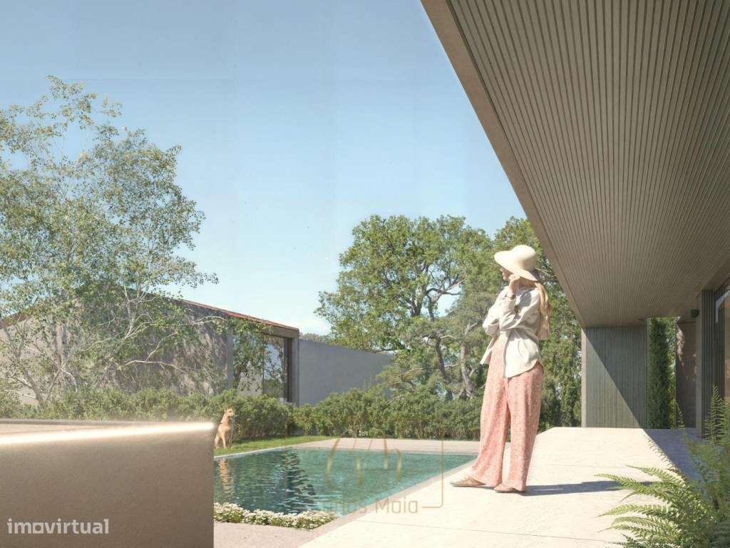 Moradia isolada T4, com garagem para 8 carros (em construção)-17