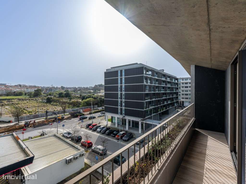 Apartamento T3 com 3 frentes em Matosinhos sul, no edifício Nautilus-36