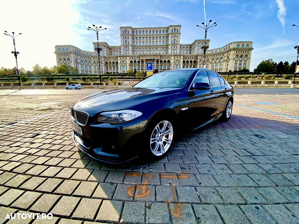 BMW Seria 5 530d xDrive Sport-Aut. Luxury Line - 9