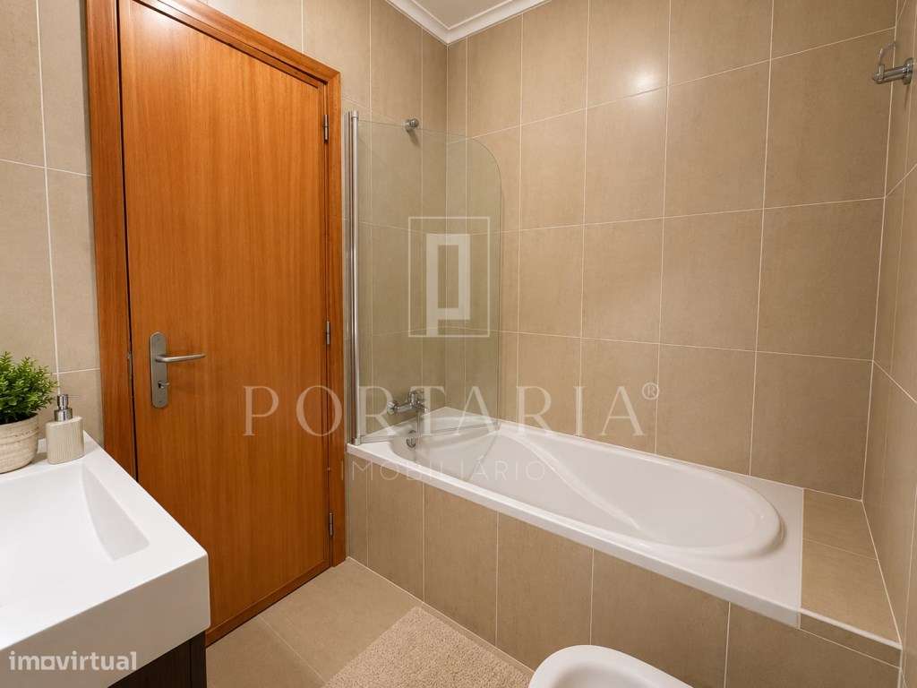Apartamento T2 nas Barrocas em Aveiro, com excelente localização-15