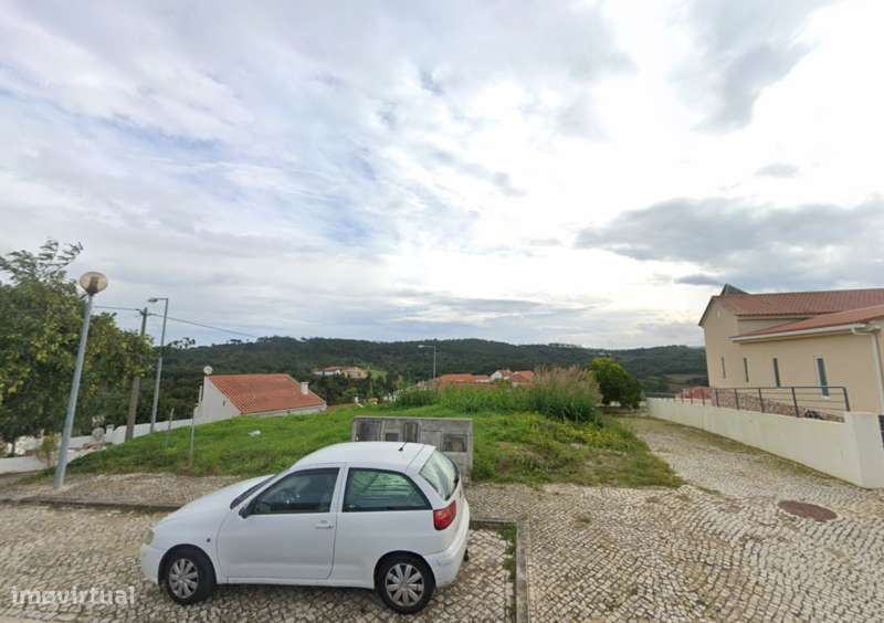 Lote p/ Moradia Isolada c/ 415m² a 9km do Centro de Torres Vedras - Grande imagem: 3/6