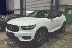 Volvo XC 40 - 2